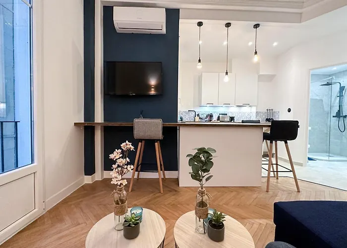 شقة Clemenceau - Central, Calme, Cosy, Moderne *