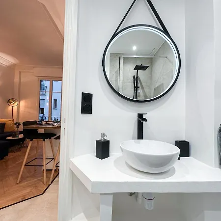 Clemenceau - Central, Calme, Cosy, Moderne דירה ניס