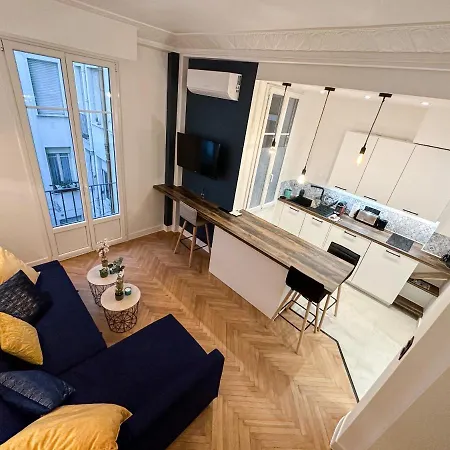 Clemenceau - Central, Calme, Cosy, Moderne דירה